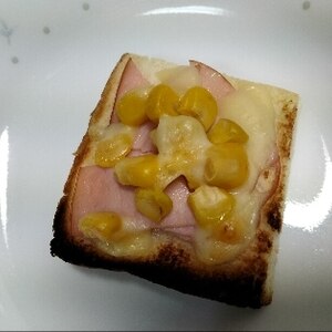 ハムコーンのチーズバゲットトースト☆